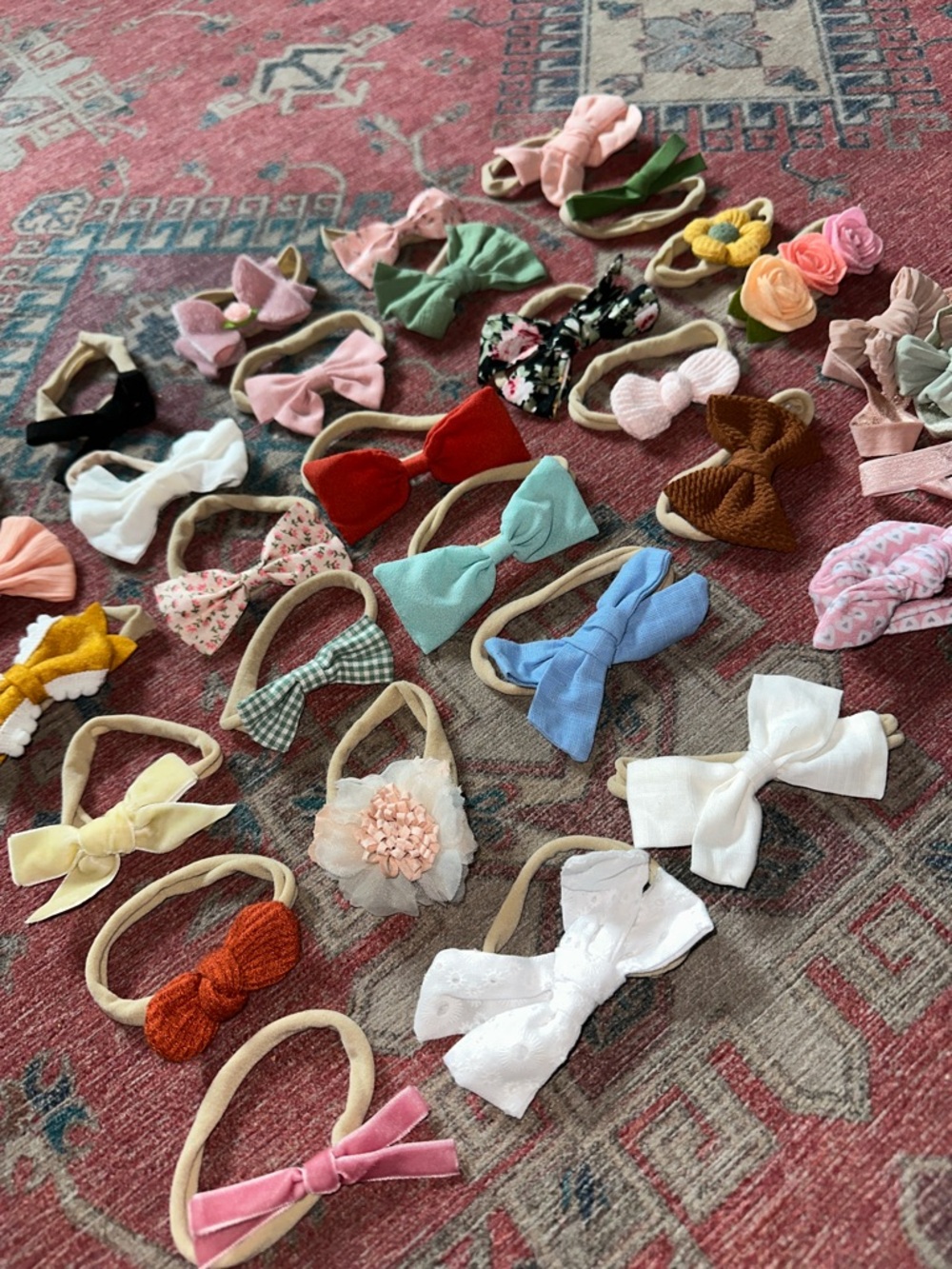 32 Assorted headband bows for Newborn girl